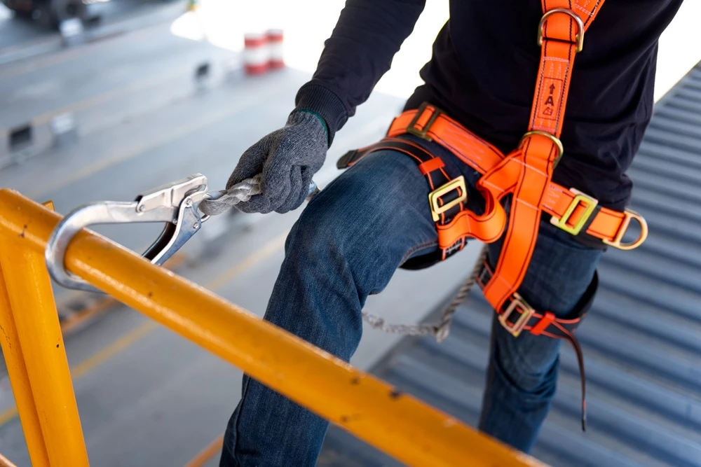 How Can Construction Workers Prevent Scaffolding Injuries?